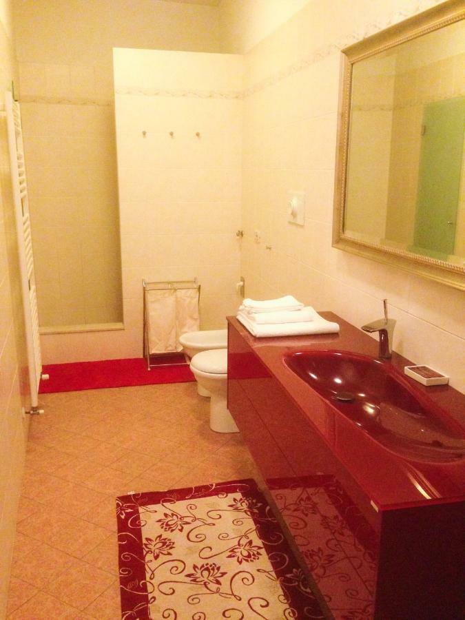 קרמונה Amici Miei Rooms מראה חיצוני תמונה